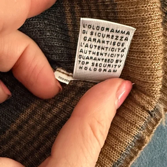 D&G Dolce & Gabbana Women's Cardigan - Tan and Gray Stripes - Picture 8 of 10